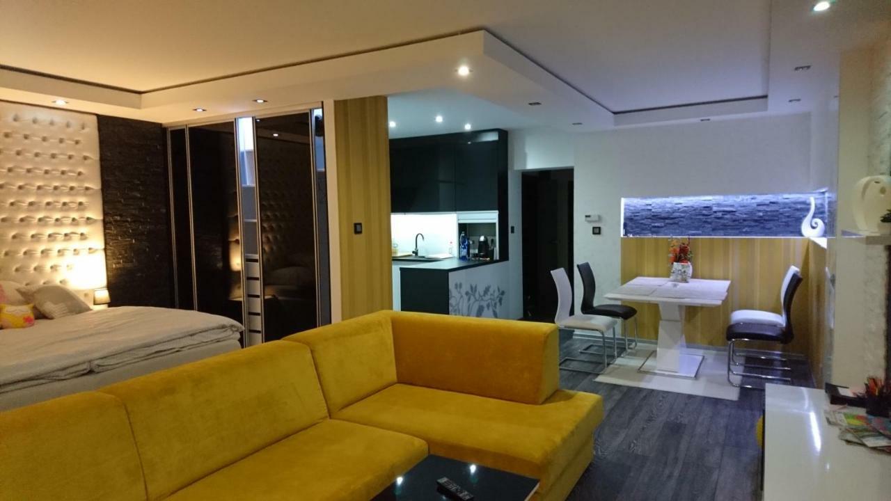 Apartman Sofia Veľký Slavkov Buitenkant foto